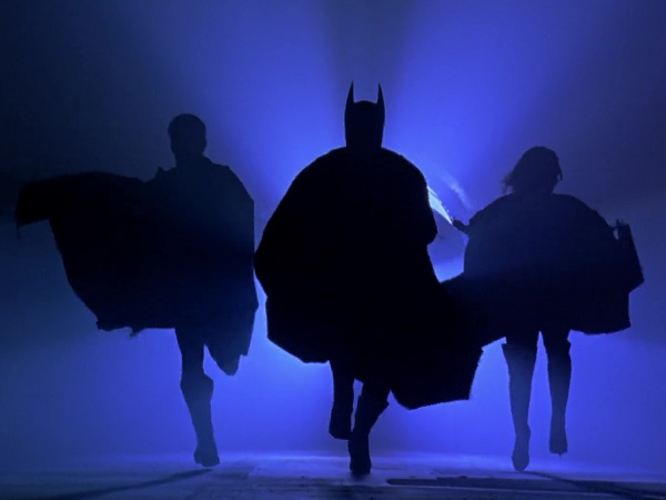 Why is Batman '89 very different to Batman & Robin? | I'll Get Drive-Thru